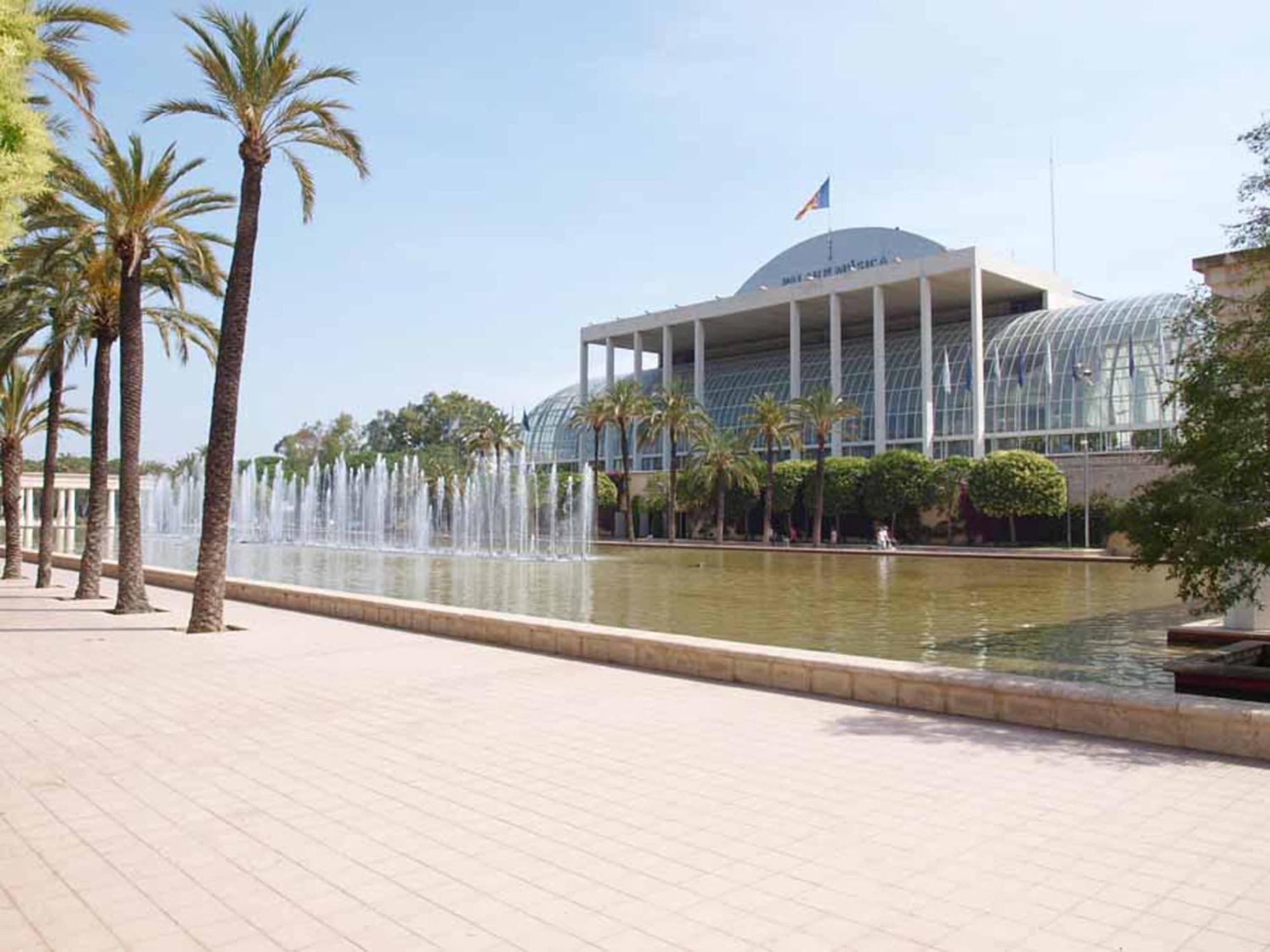 Apartup Turia River Park Valencia Exterior photo