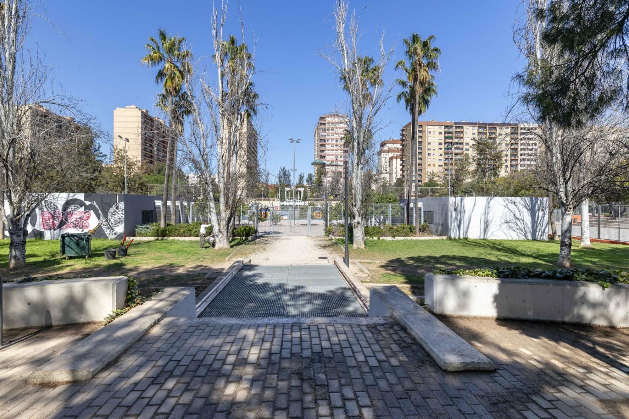 Apartup Turia River Park Valencia Exterior photo